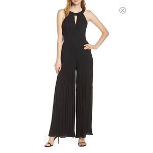 Harlyn Pleated Wide Leg Jumpsuit Black Size S